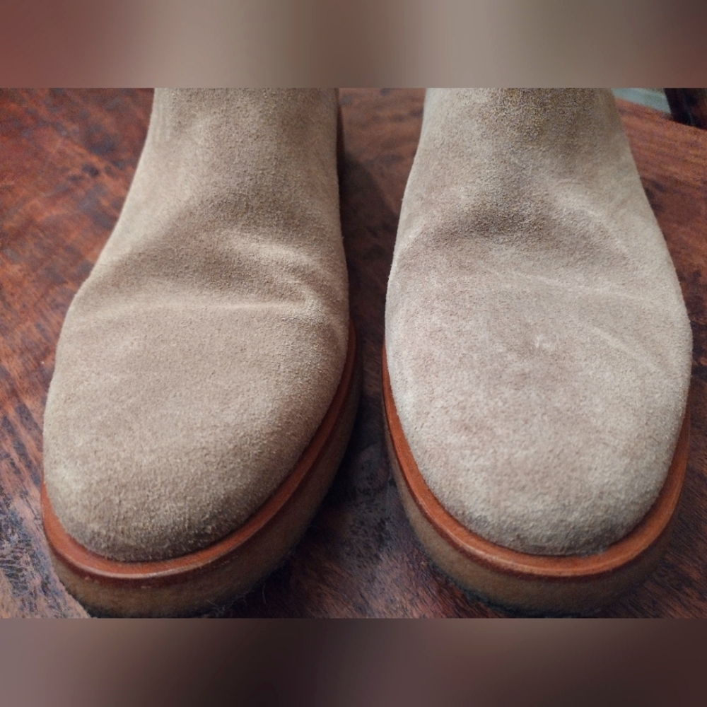 Common Projects Tan Suede Chelsea Boots Size 40 (Men's 7/Women's 10) - Picture 7 of 10